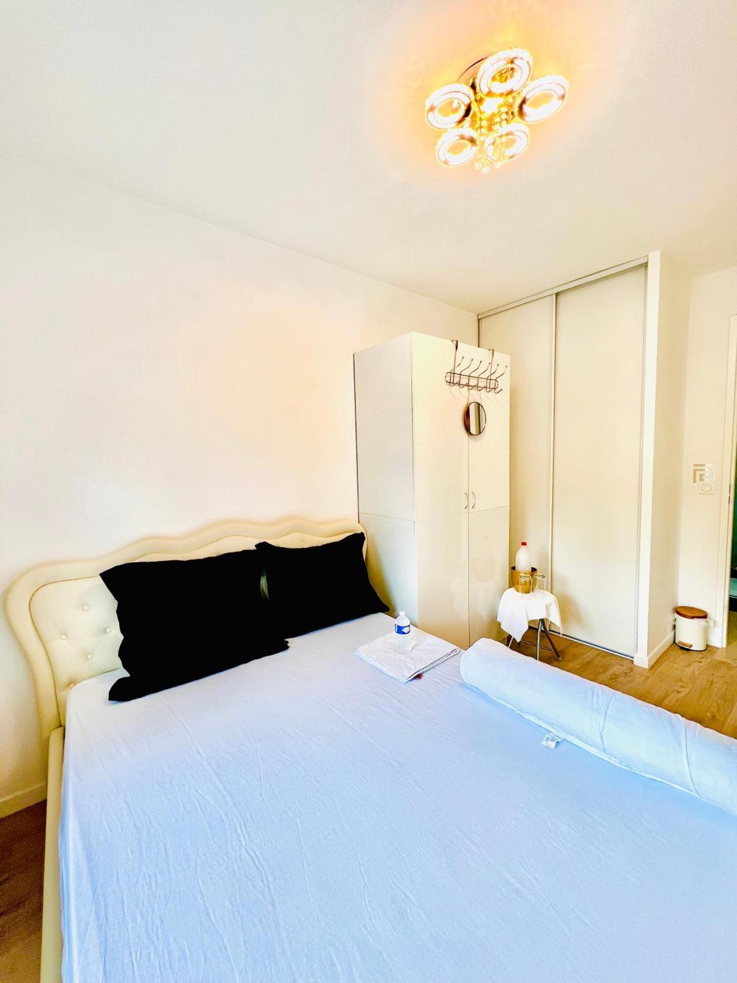 Les Residences De Djibril Séjour chez l'habitant Le Blanc-Mesnil