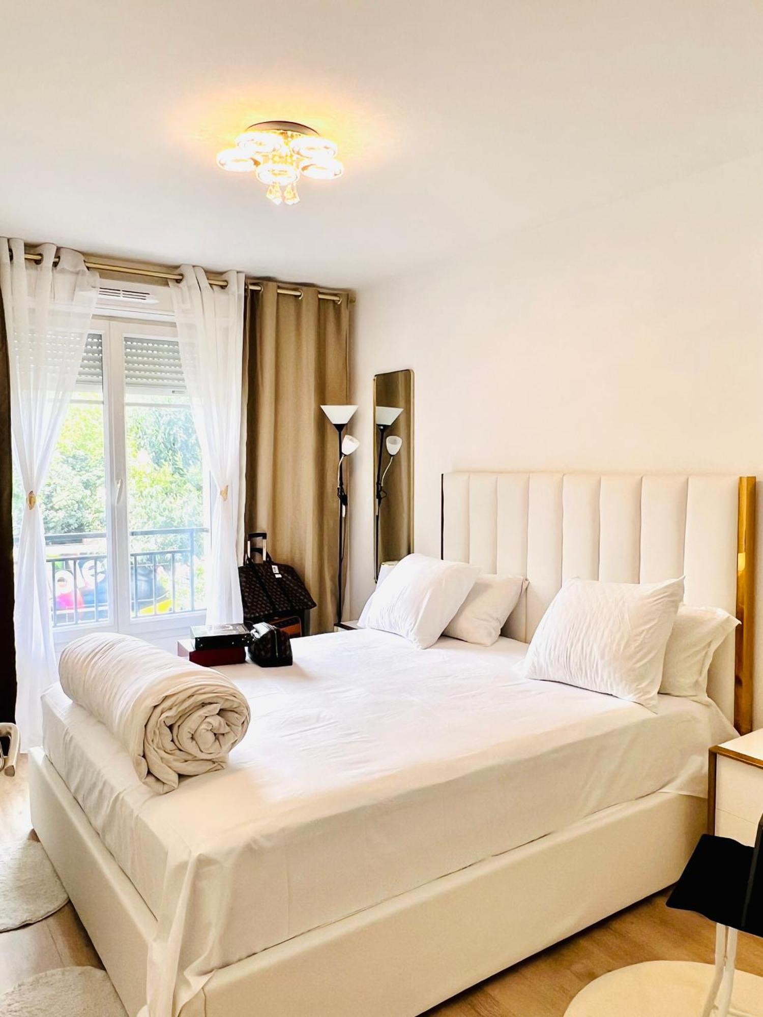 Les Residences De Djibril Séjour chez l'habitant *