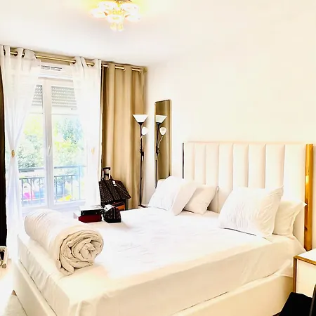 Les Residences De Djibril Le Blanc-Mesnil Extérieur photo